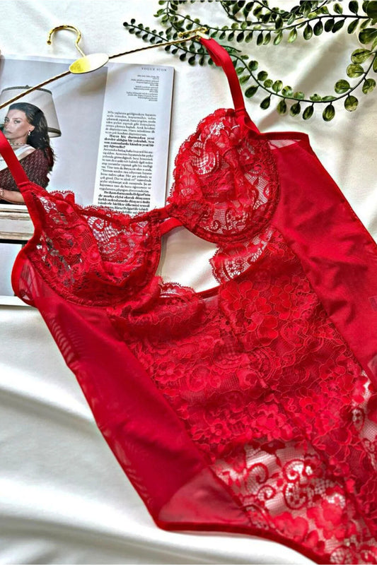 Kırmızı Dantelli Balenli Kapsız Çıtçıtlı Bodysuit